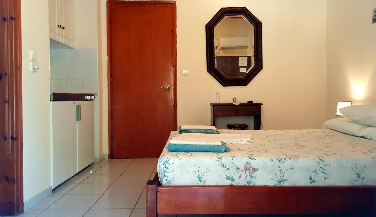 Galaxy Rooms Xi Beach Ngoại thất bức ảnh