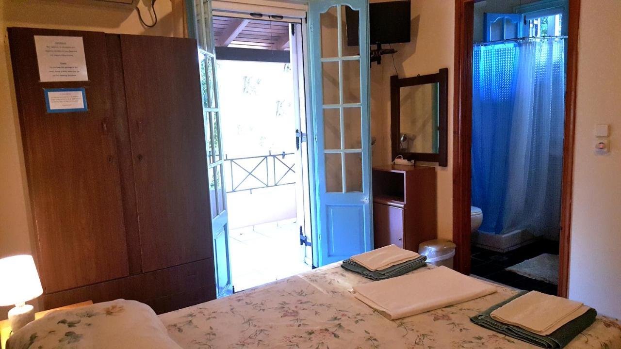 Galaxy Rooms Xi Beach Ngoại thất bức ảnh