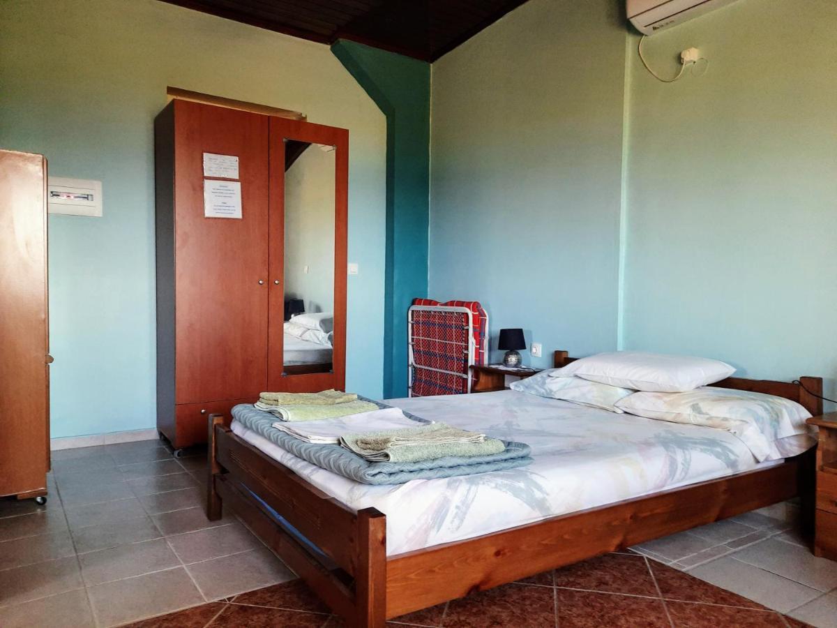 Galaxy Rooms Xi Beach Ngoại thất bức ảnh