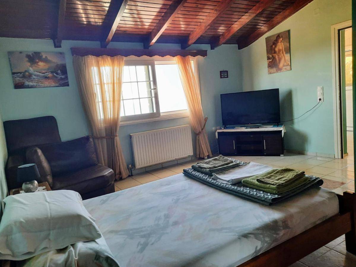 Galaxy Rooms Xi Beach Ngoại thất bức ảnh